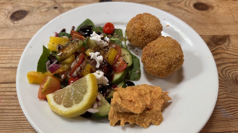 Divinicus 26: Falafel | Openhand